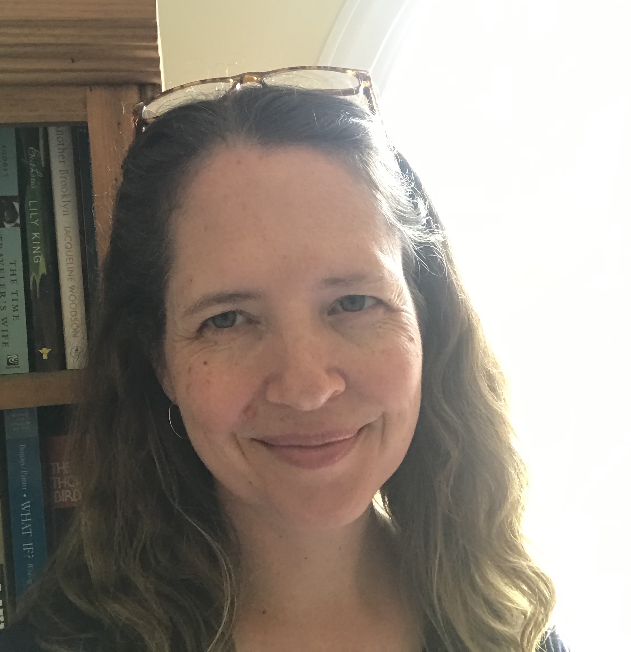 elizabeth oliver headshot